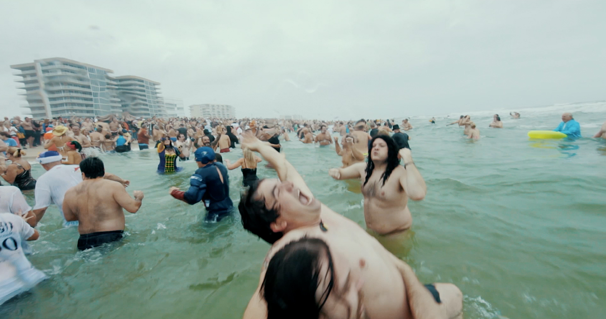 007 - Polar Dip 02.jpg